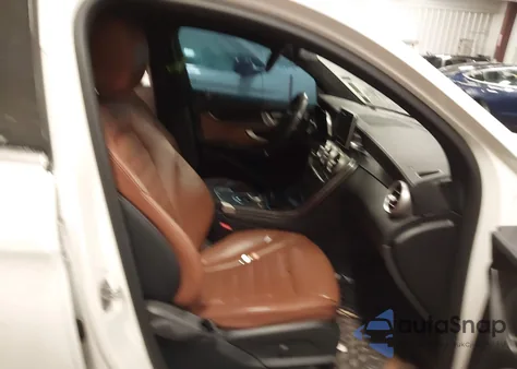 2018 Mercedes-Benz Glc 300 Coupe 4Matic z USA, uszkodzony, nr VIN WDC0J4KB8JF410136